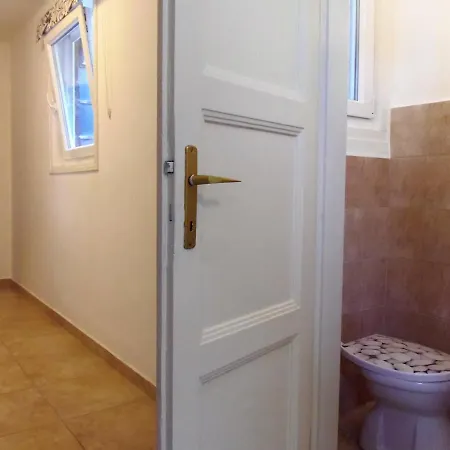 Monolit City Center Apartamento Budapeste