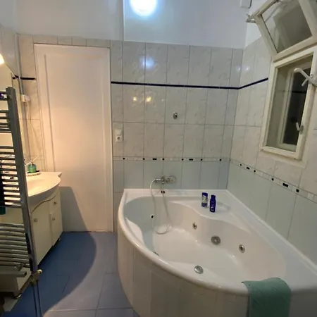 Apartamento Monolit City Center Budapeste