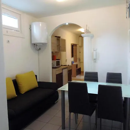 Appartement Monolit City Center