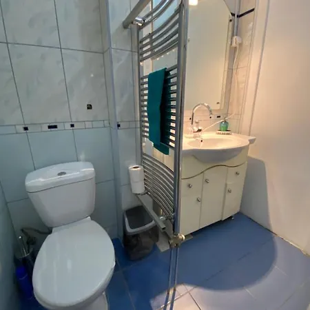 Monolit City Center Appartement *